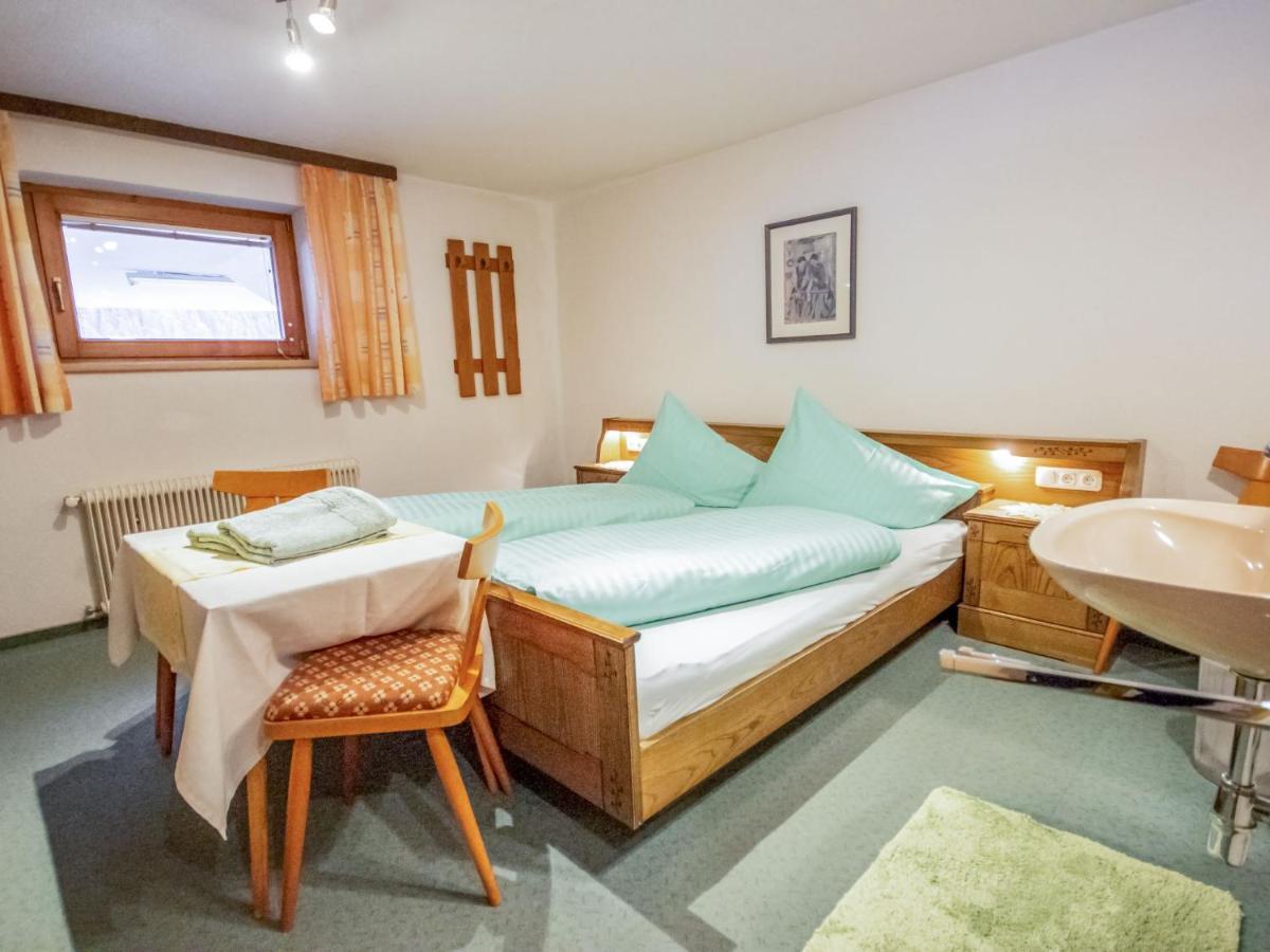 Apartment Christian By Interhome Pettneu am Arlberg Esterno foto